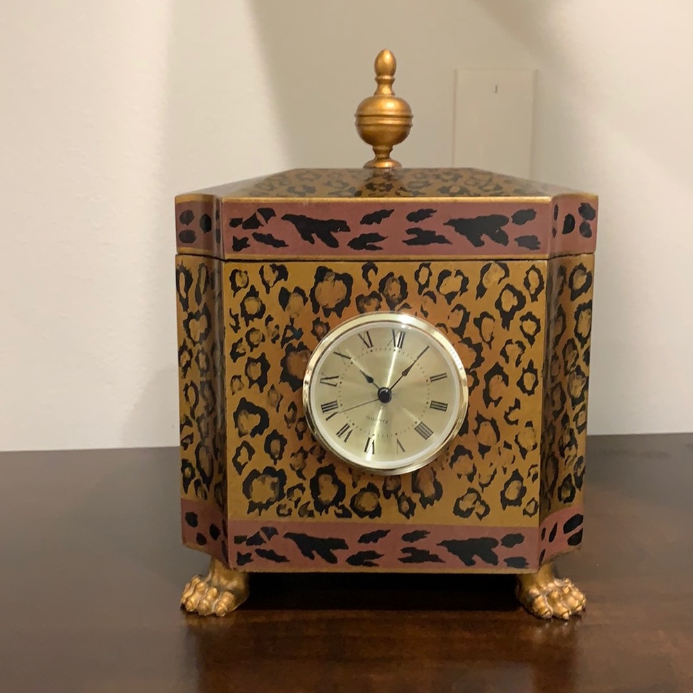 🐆 Print Accent Clock